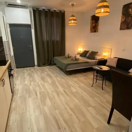 Apartamento Edgars A, B, C, D *